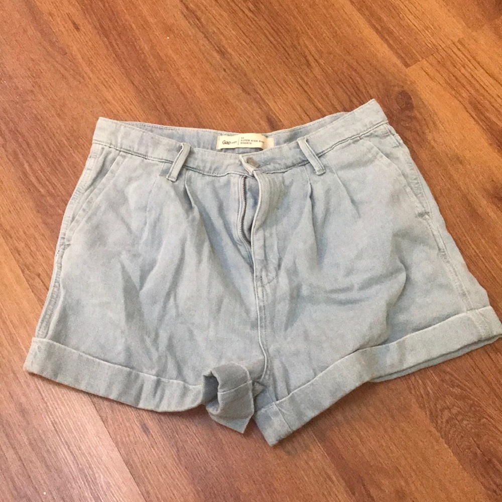 Gap women’s super high rise jean shorts